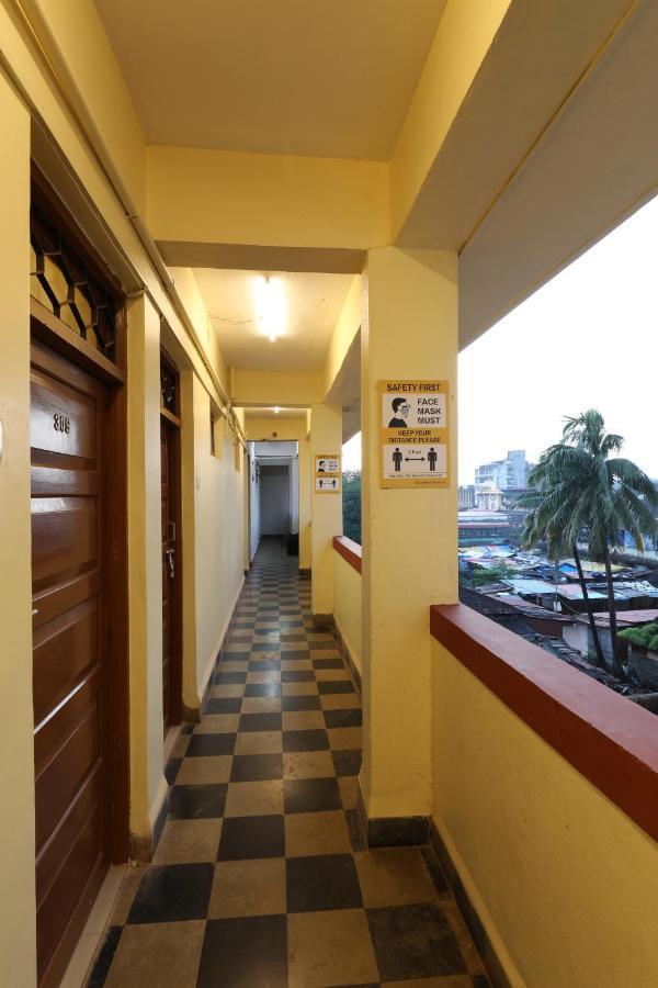 Teles Westend Hotel Marmagao Екстериор снимка