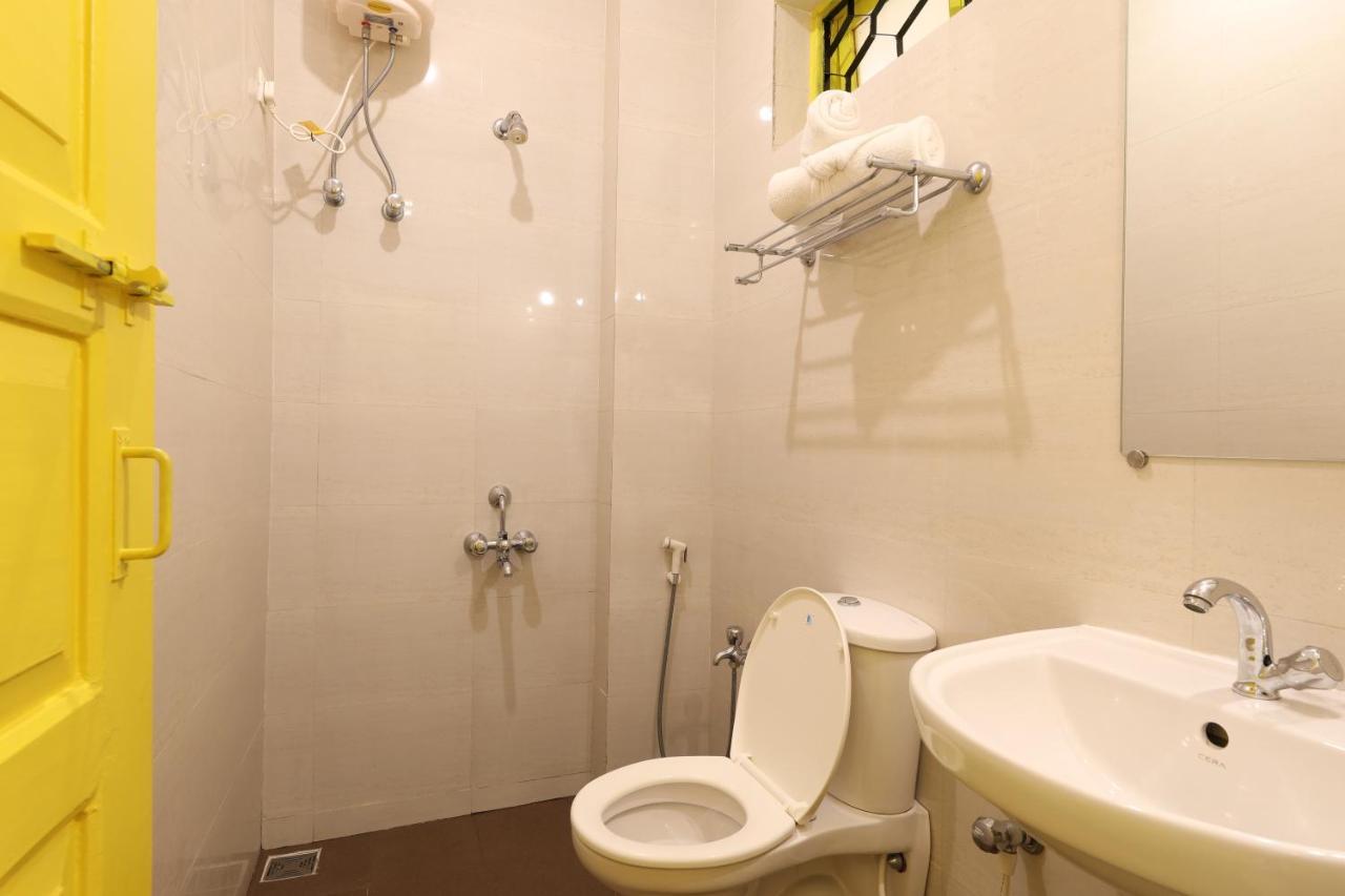 Teles Westend Hotel Marmagao Екстериор снимка