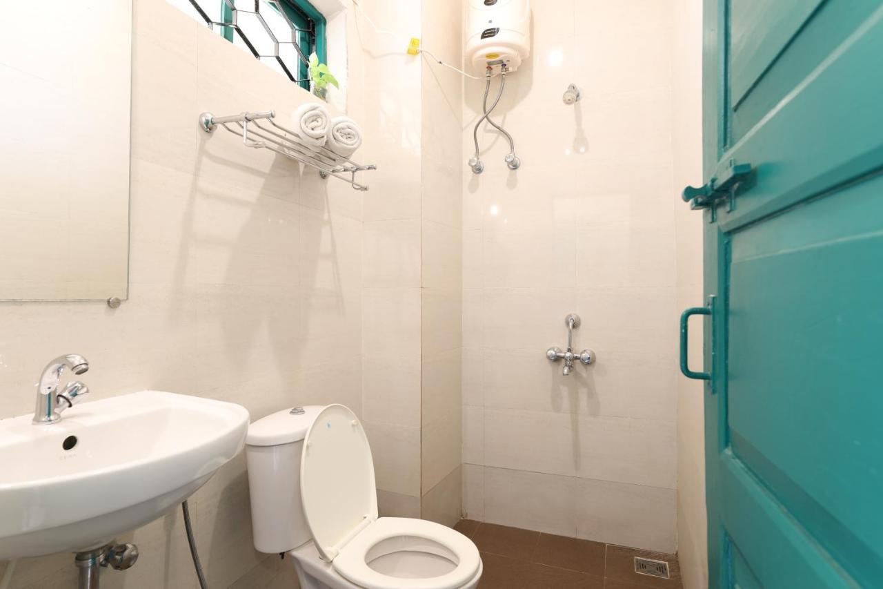 Teles Westend Hotel Marmagao Екстериор снимка