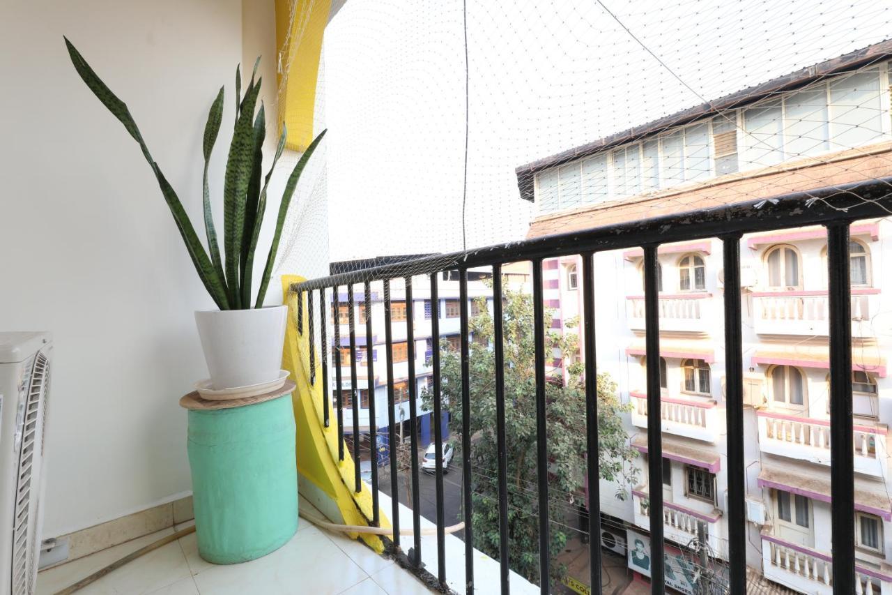Teles Westend Hotel Marmagao Екстериор снимка